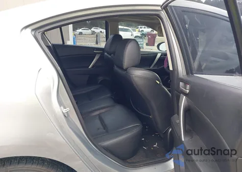 2013 Mazda Mazda3 I Grand Touring z USA, uszkodzony, nr VIN JM1BL1W79D1722710